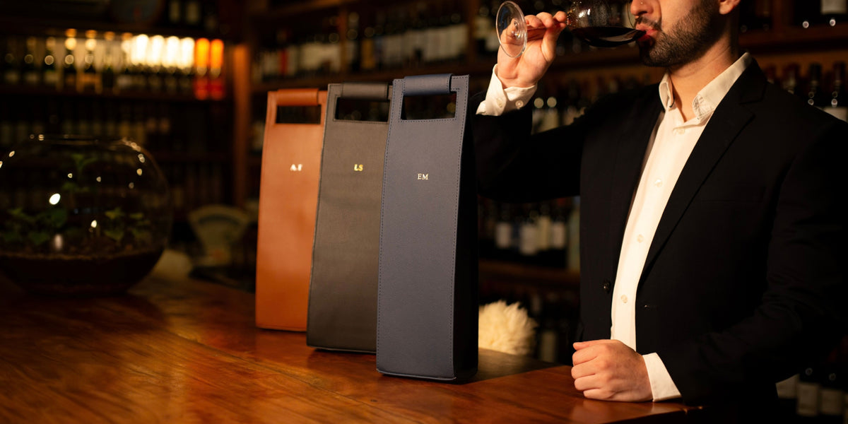 CORPORATE GIFTS WITH IDENTITY&nbsp;